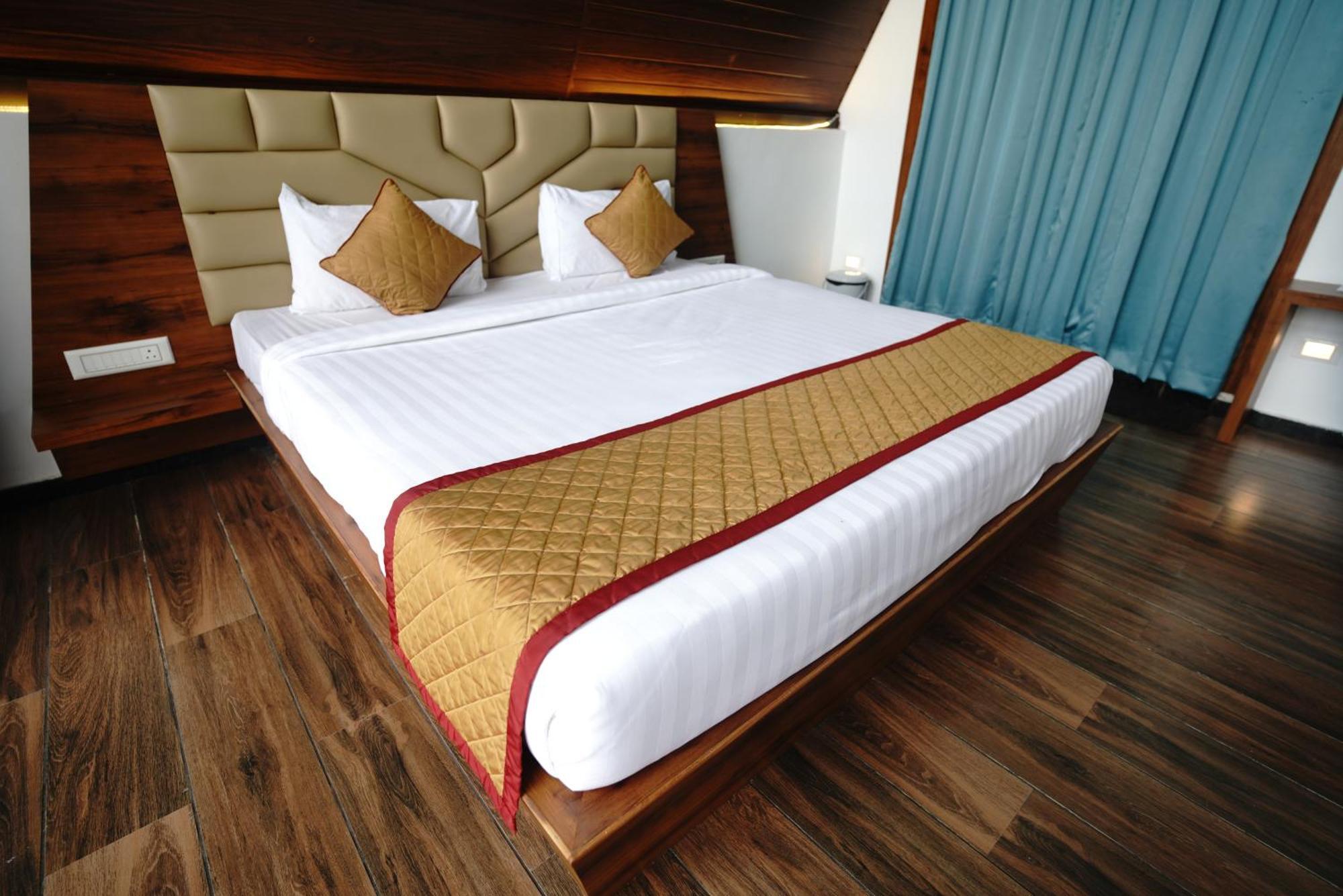 Q Mango Resort Rāmanagaram Kültér fotó